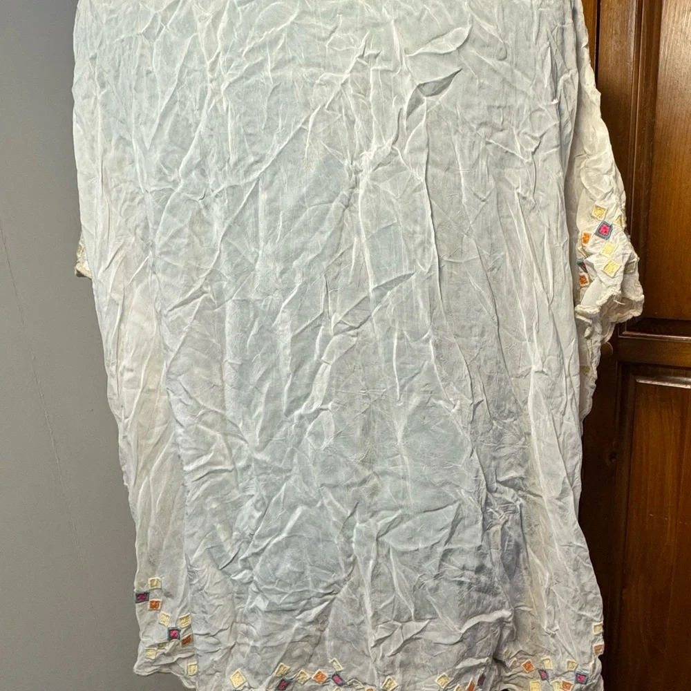 EUC - RARE Johnny Was oversized white embroidered poncho/tunic - Size Large - Picture 6 of 16